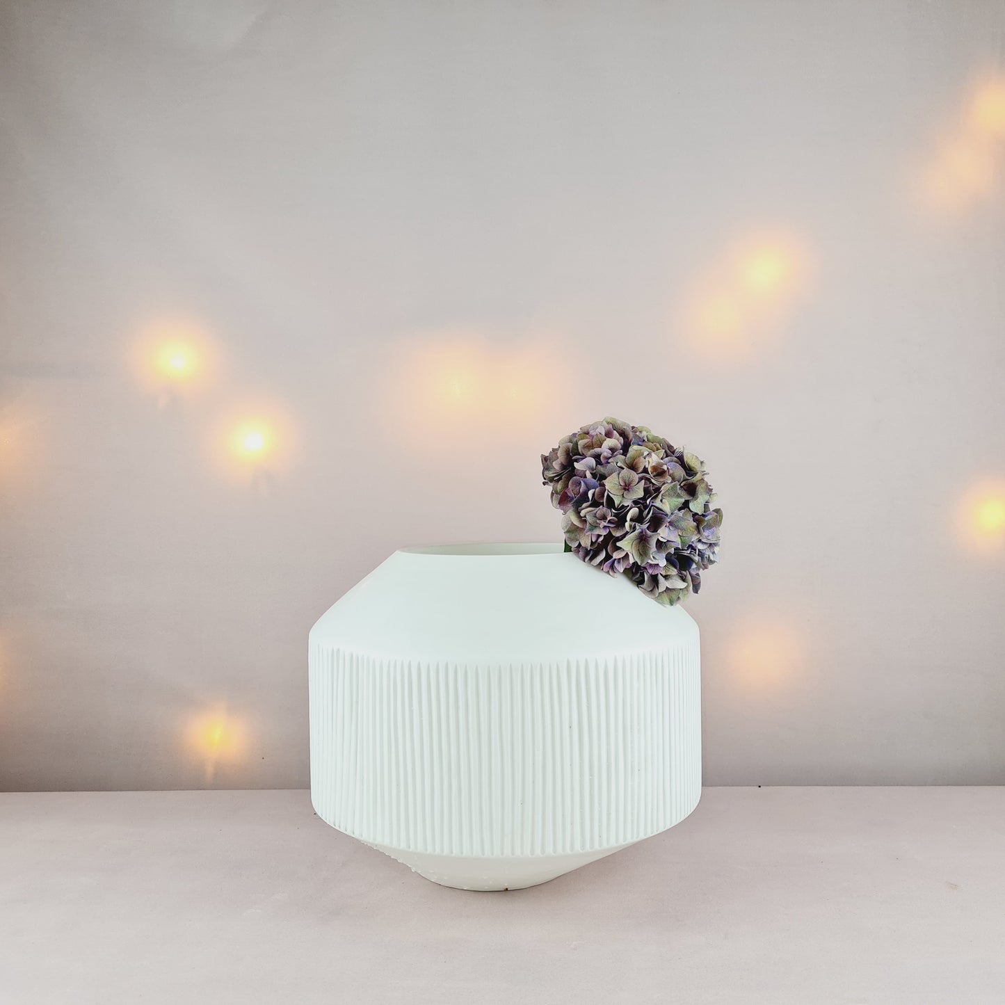 Glasvase by Remy Meijers